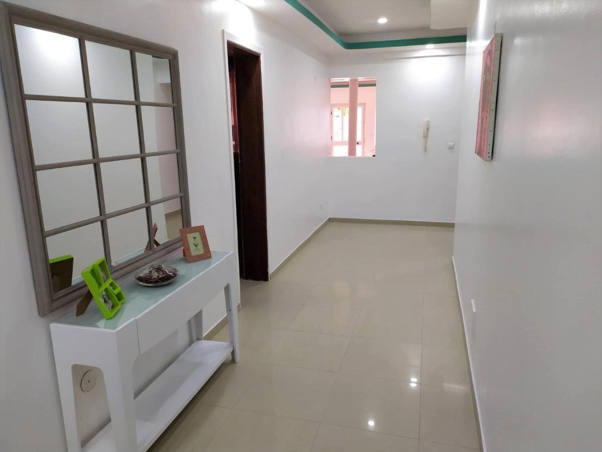 Apartamento Casa Cabral : Big Next To The Tarrafal (Santiago)